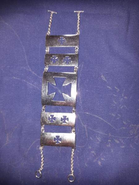 Hopeinen rannekoru Helsinki - изображение 1