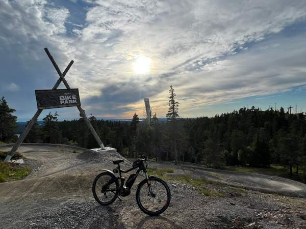 Ost. Sähkömaastopyörä täysjoustolla Oulu - photo 1
