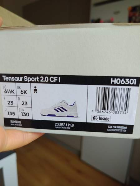 Adidas kengät Vantaa - valokuva 2