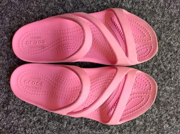 Crocs sandaalit w5 noin 36 Оулу - изображение 1