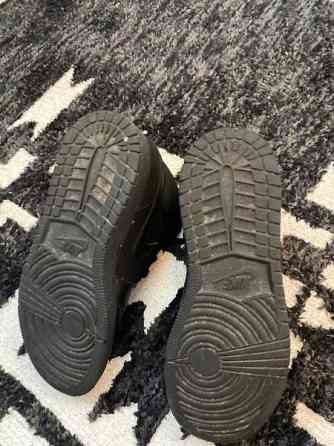 Air jordan 1 mid Ярвенпяя