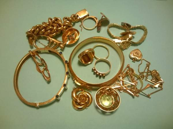 Ostan kulta ja hopea rahoja, seteleitä, kultakoruja, rahakokoelmia Helsinki - valokuva 5