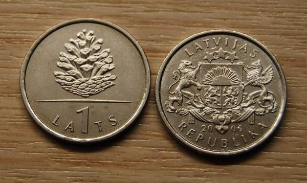 1 lats 2006 Latvia, KÄPY, kolahtaa Helsinki - изображение 1
