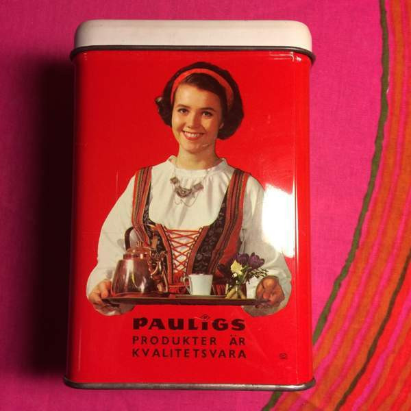 Retro Paulig Paula peltipurkki Helsinki - valokuva 3