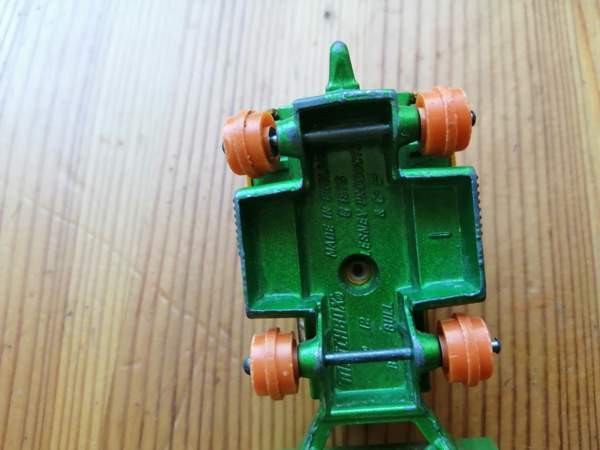Matchbox vanha puskutraktori Пори - изображение 3