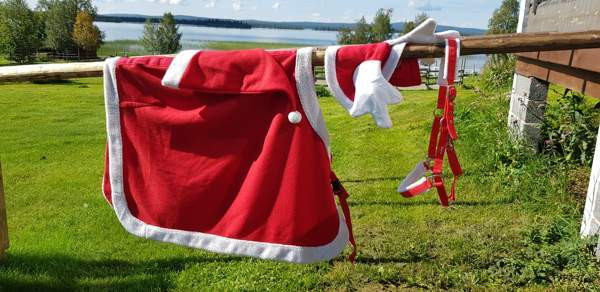 Jouluasusteet hevoselle ja ratsastajalle Kittilä - valokuva 1