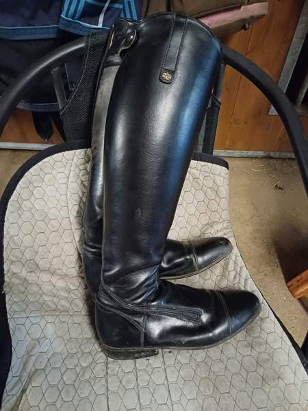 Königs nahkasaappaat Турку - изображение 2