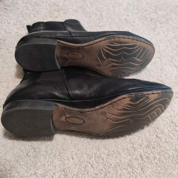 O.I.S nahkanilkkurit, 38 Кангасала - изображение 2