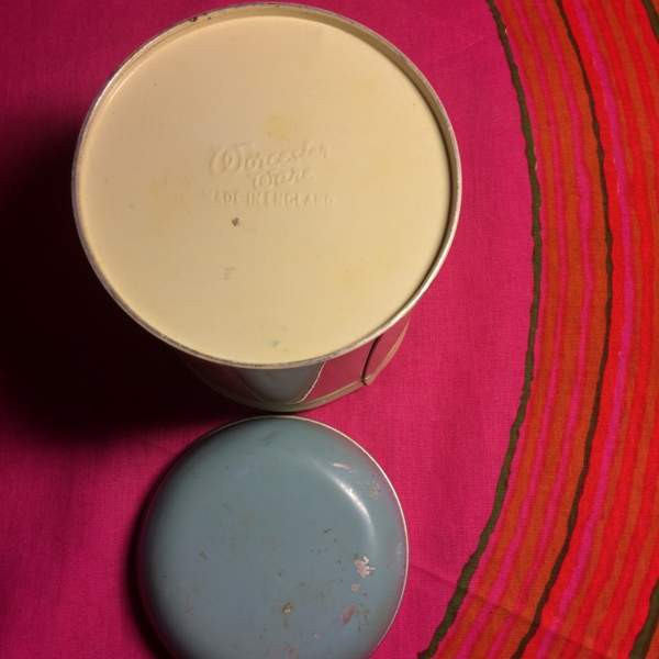 Retro peltipurkki Worcester Ware Helsinki – foto 3