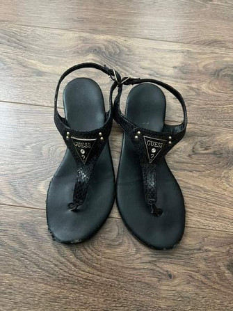 Guess sandaalit koko 36 Helsinki - изображение 1