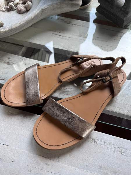 Esprit nahkasandaalit 38 Vantaa – foto 1