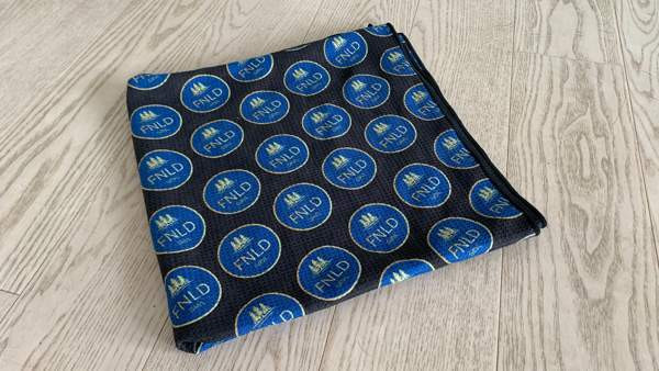 Dritimes retkeily-/rantapyyhe FNLD GRVL Helsinki - valokuva 1