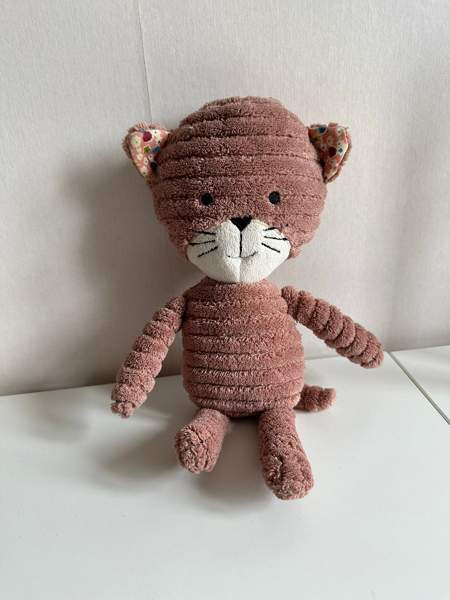 Kissa pehmolelu Kotka - valokuva 1