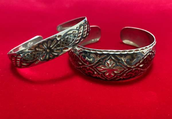 Hopeiset rannekorut Kerava – foto 2