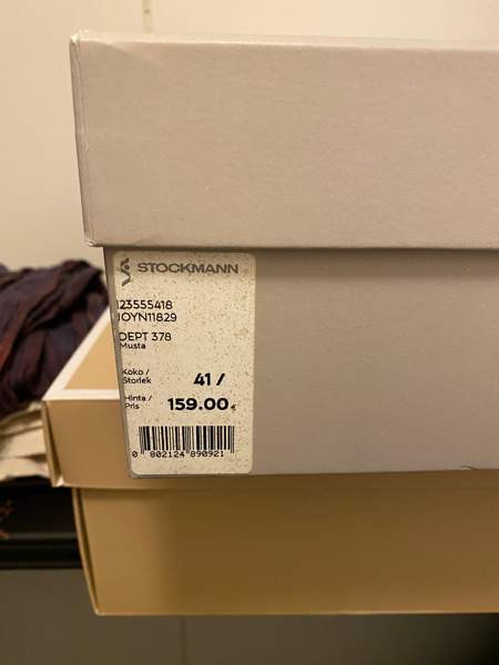 Uudet Calvin Klein Nilkkurit /kengät Kerava – foto 5