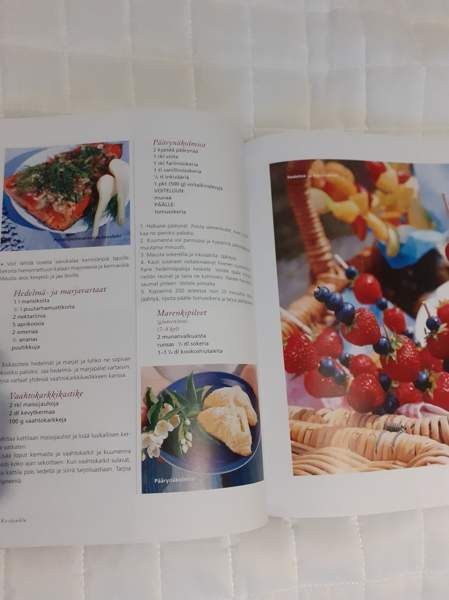 Suuri juhla kirja Helsinki - valokuva 3