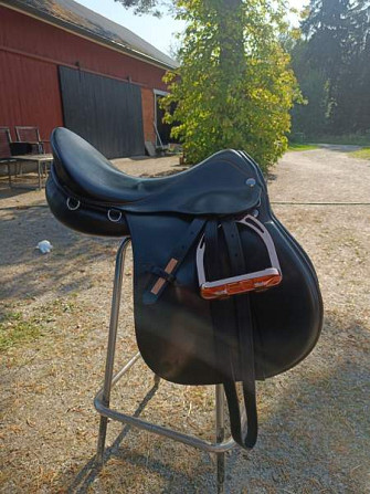 Zaldi Royal Deluxe satula Laitila - valokuva 1