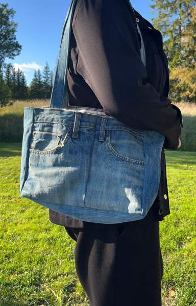 Ommeltu laukku Lempaeaelae – foto 6