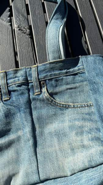 Ommeltu laukku Lempaeaelae – foto 3