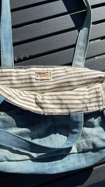 Ommeltu laukku Lempaeaelae – foto 4