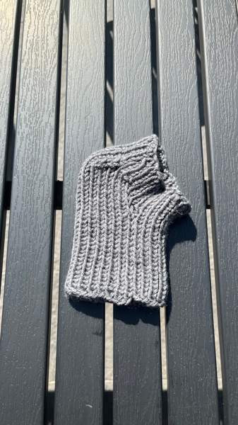 Neulotut koiran pipot Lempäälä - valokuva 4