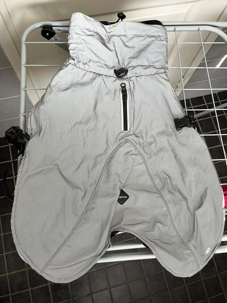 Kevyesti topattu heijastava takki 35 Salo - valokuva 1