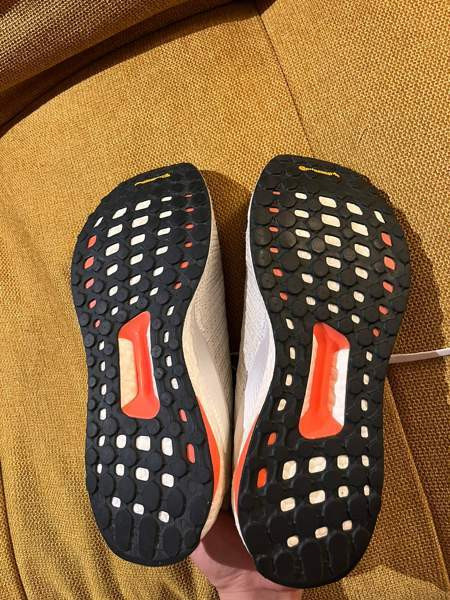 Adidas SolarBoost 42 2/3 Helsinki - valokuva 4