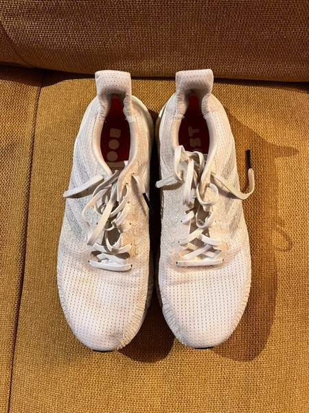 Adidas SolarBoost 42 2/3 Helsinki - valokuva 2