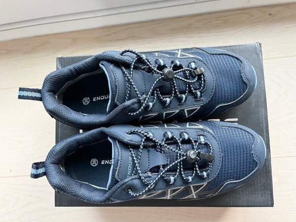 Vaelluskengät vedenpitävät Espoo - photo 3