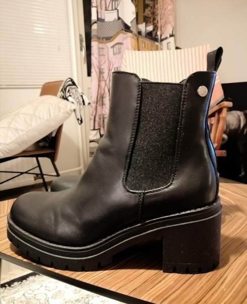 Xti - merkkiset nilkkurit Nokia – foto 1