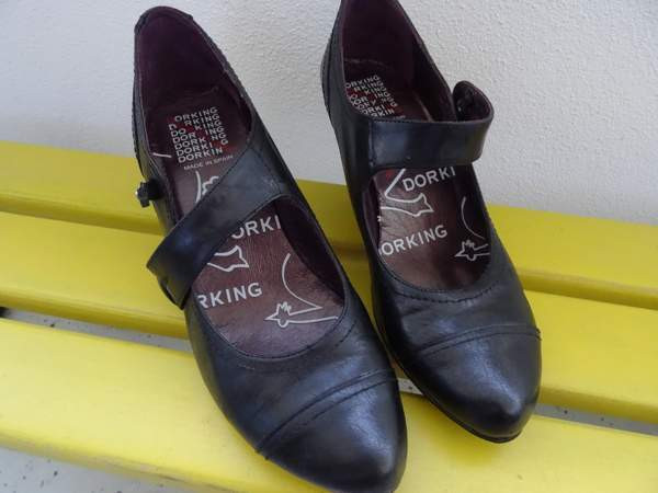 Dorking-merkkiset nahkakengät Helsinki - valokuva 2