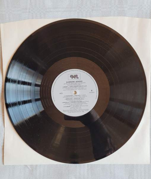 Vinyyli LP Albinoni Adagio (ja muuta kaunista) Helsinki - valokuva 4