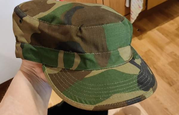 Teesari" kenttälakki, maastokuvioinen lippis Helsinki - photo 1