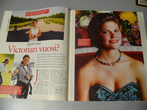 Me Naiset 2kpl 1996 Kauhava - valokuva 2