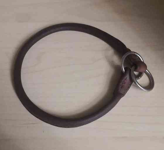 Nahkainen kiristävä kaulain (48cm) Хейнола