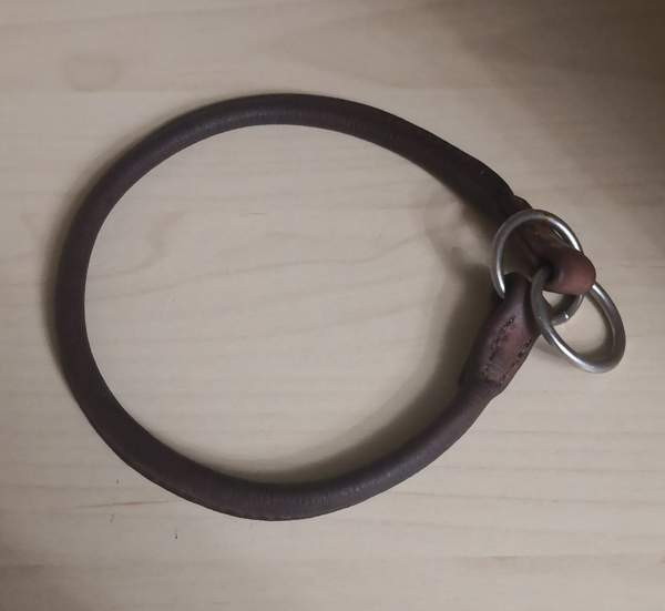 Nahkainen kiristävä kaulain (48cm) Хейнола - изображение 1