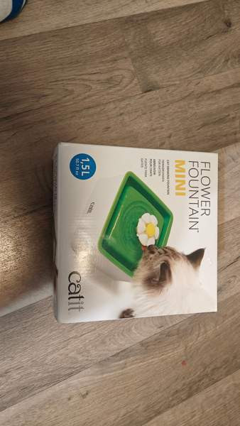 Uusi juoma-automaatti kissalle Haemeenlinna – foto 1