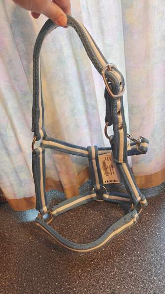 UUSI --  vaaleansini-valkoinen Cob riimu Lohja - valokuva 2