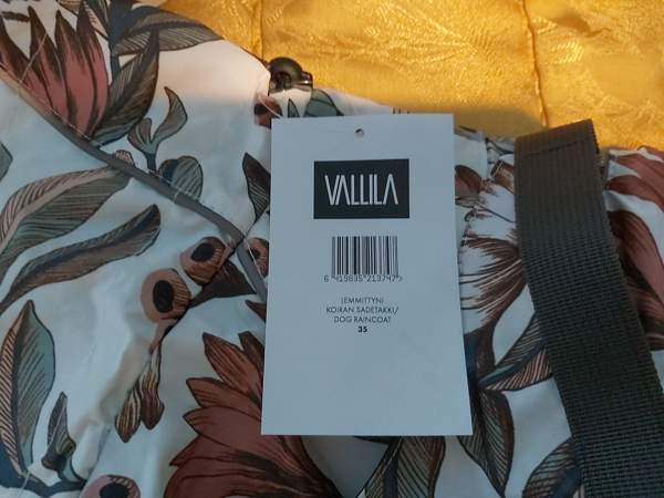 Pienen koiran "Lemmittyni" sadetakki, koko 35/S, UUSI Vaasa - valokuva 2