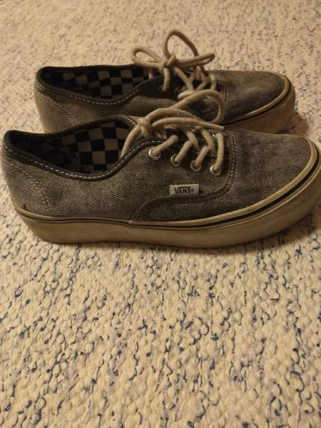 Vans tennarit Helsinki - valokuva 1