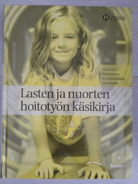 Lasten ja nuorten hoitotyön käsikirja Kuopio – foto 1