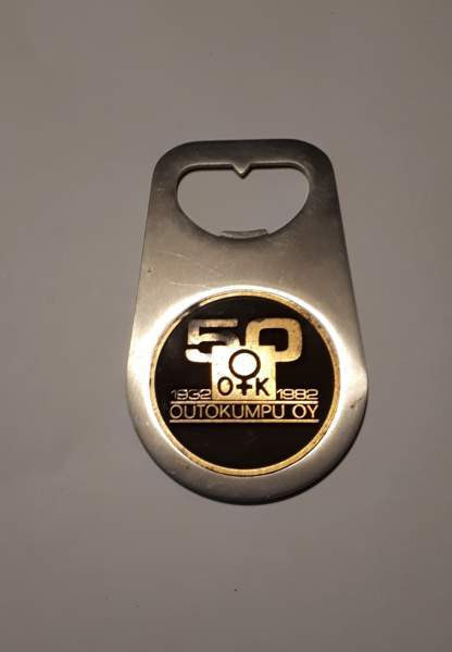 Pullonavaaja Outokumpu 50v Kotka - valokuva 2