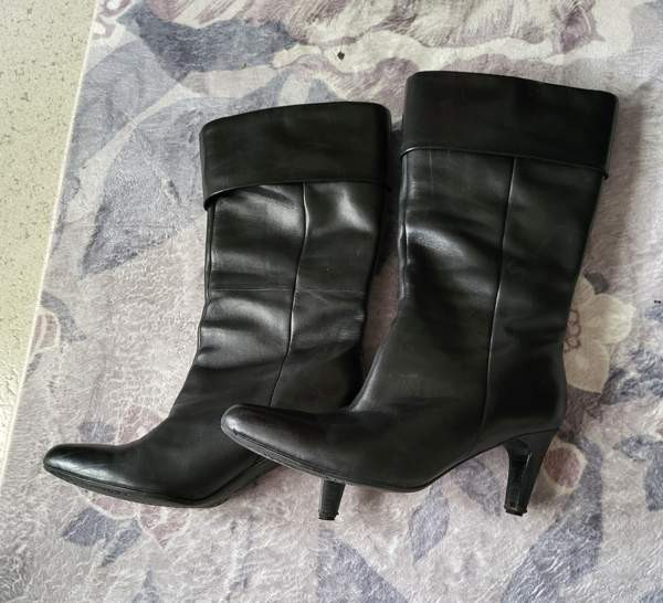 Kolmet kengät Mikkeli - valokuva 5