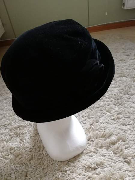 Vintage hattu samettia Tampere - valokuva 2
