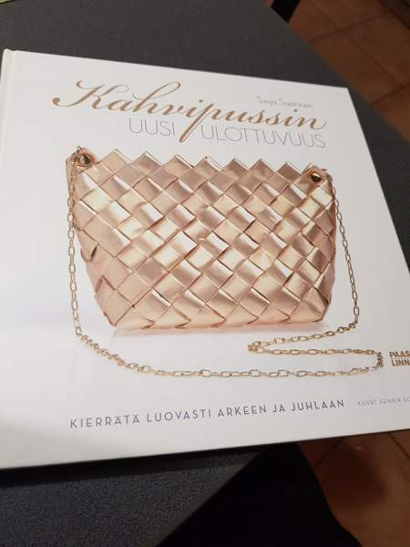 Kahvipussin uusi ulottuvuus. Seija Saarinen Сало - изображение 1