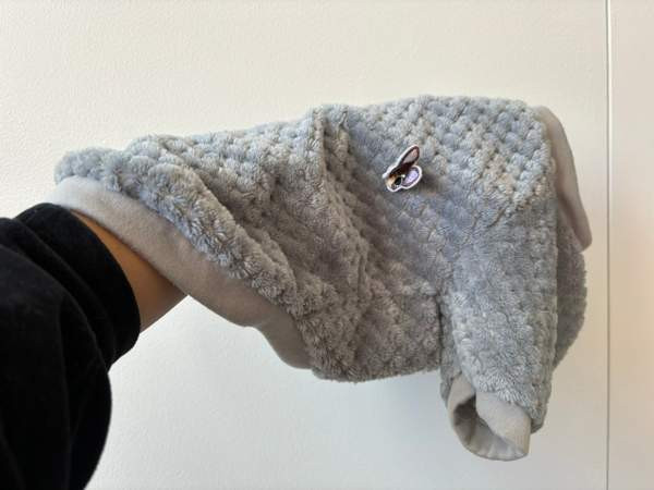 Harmaa pehmeä paita koiralle (36cm) Тампере - изображение 3