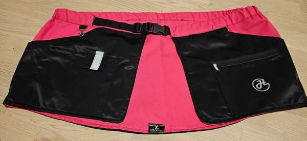 Käyttämätön Helsitar PK-treenitasku heijastinpainatuksella. XL Naantali - valokuva 1