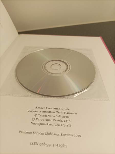 Kas metsämökin ikkuna -kirja (nuotteja) ja CD-levy Helsinki - valokuva 4