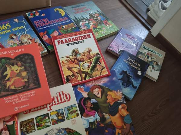 12 kpl lastenkirjoja, satuja, tiede ja kirjallisuus Äänekoski - valokuva 3