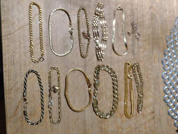 Kullanväriset rannekorut 12kpl Helsinki - photo 2